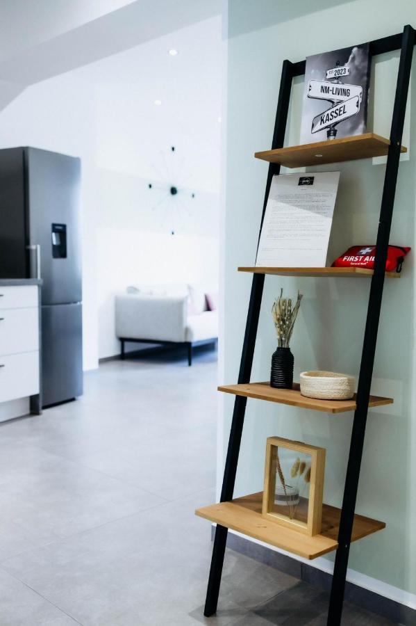 Pakito: Kassel Zentrum - Balkon - Geraeumig - Modern Esterno foto
